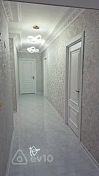 Satılır 5 otaqlı köhnə tikili 111 m² — Gəncə 5 otaq 111.00 m²