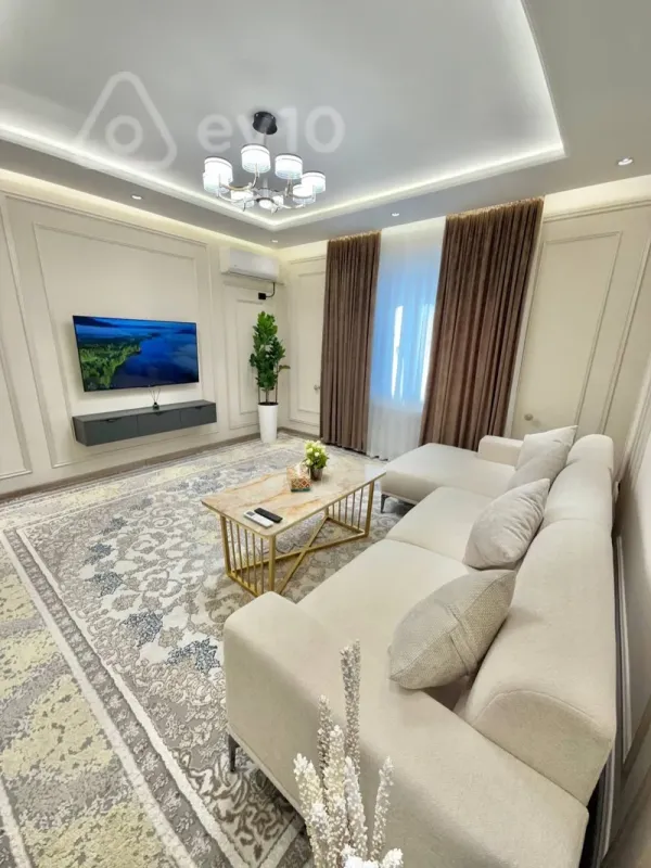 Kirayə verilir 2 otaqlı yeni tikili 70 m²