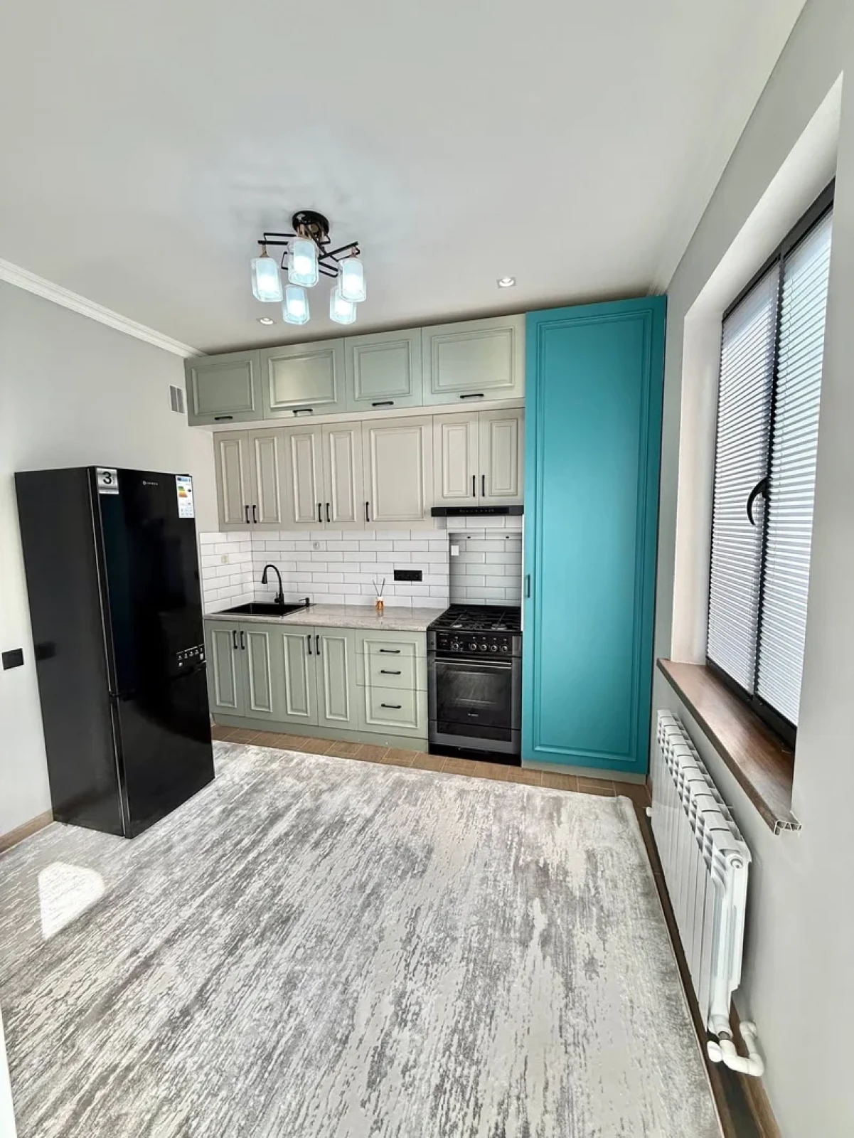 Kirayə verilir 2 otaqlı yeni tikili 70 m²
