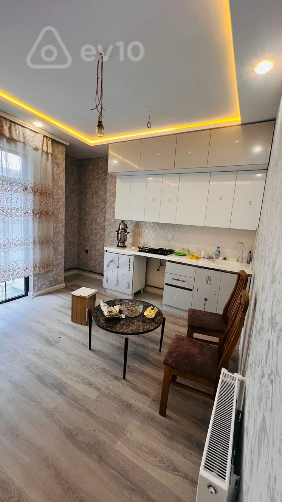 Satılır 2 otaqlı yeni tikili 54 m²