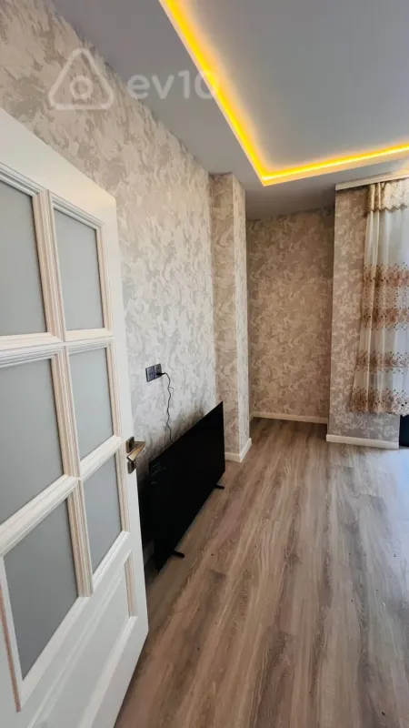 Satılır 2 otaqlı yeni tikili 54 m²