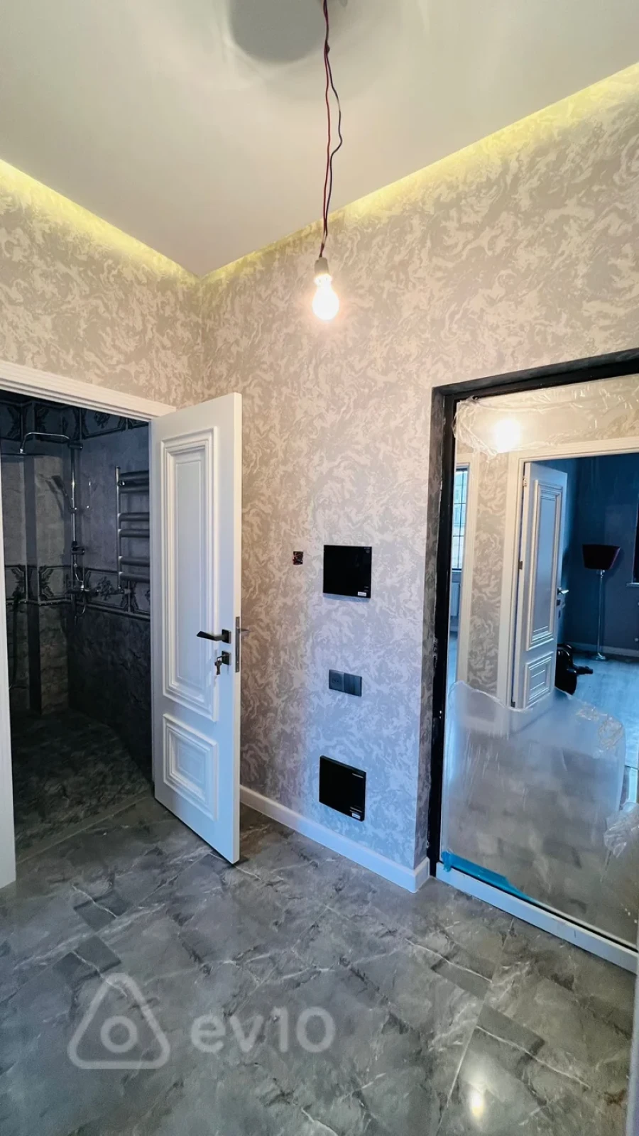 Satılır 2 otaqlı yeni tikili 54 m²