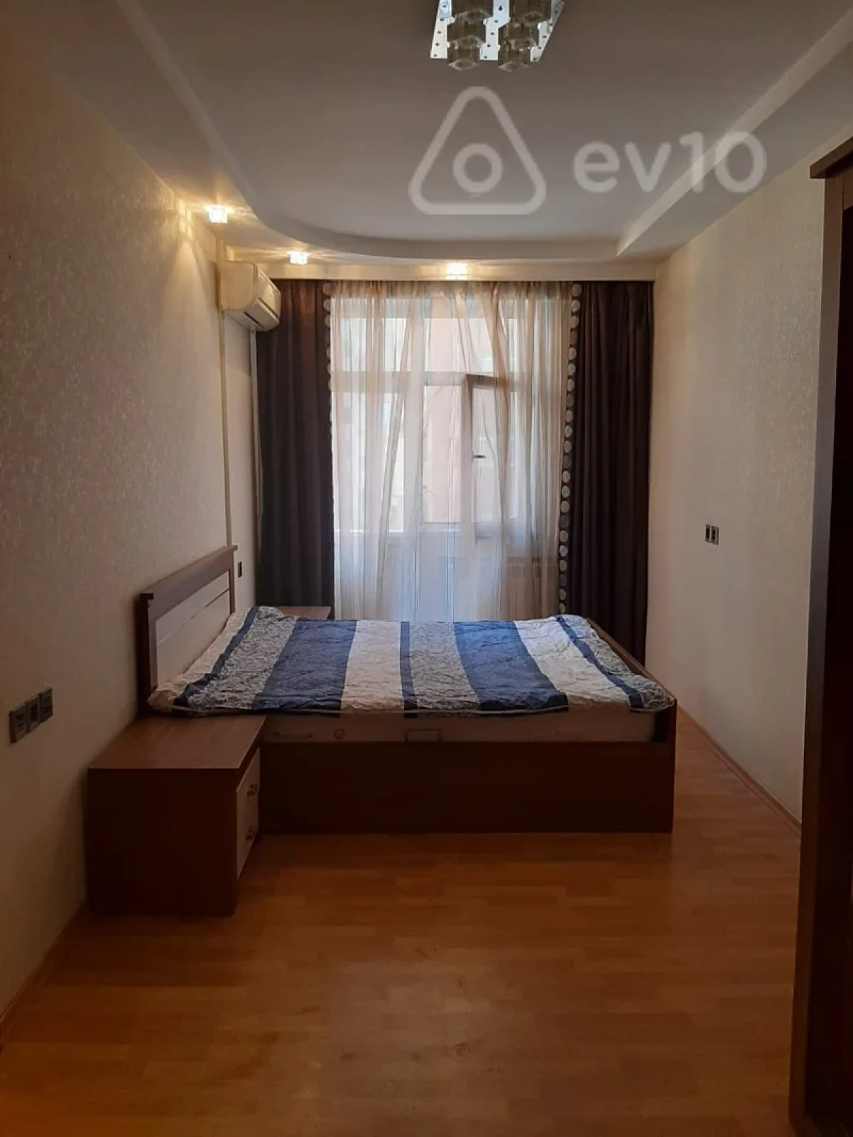 Kirayə verilir 2 otaqlı yeni tikili 55 m²