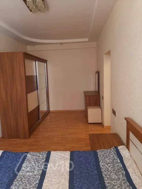 Kirayə verilir 2 otaqlı yeni tikili 55 m²