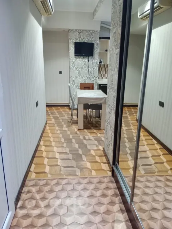 Kirayə verilir 3 otaqlı yeni tikili 95 m²
