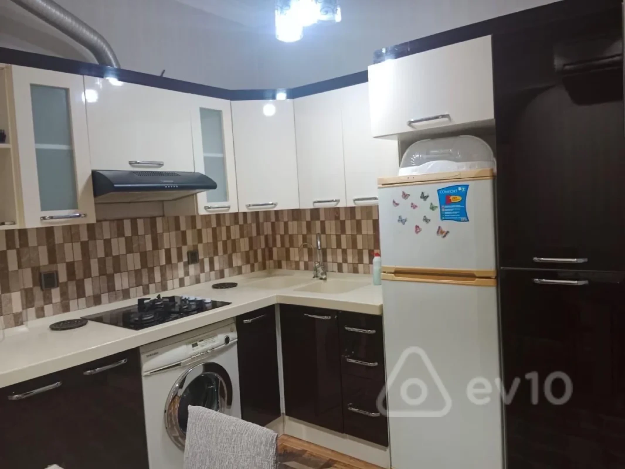 Kirayə verilir 3 otaqlı yeni tikili 95 m²