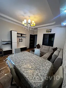 Kirayə verilir 3 otaqlı yeni tikili 95 m²