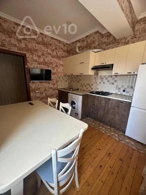 Kirayə verilir 2 otaqlı yeni tikili 55 m²