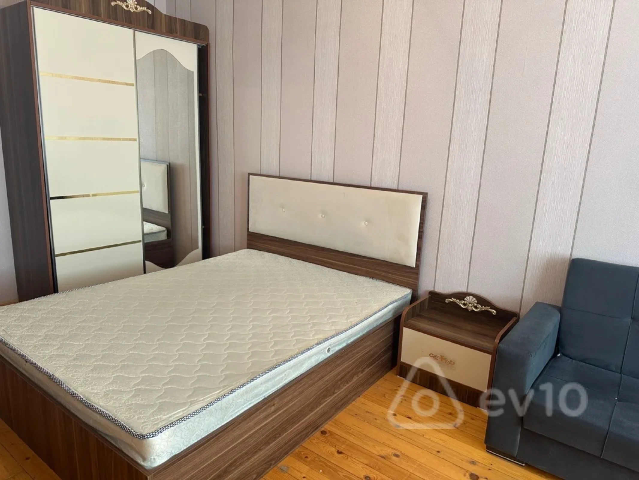 Kirayə verilir 2 otaqlı yeni tikili 55 m²