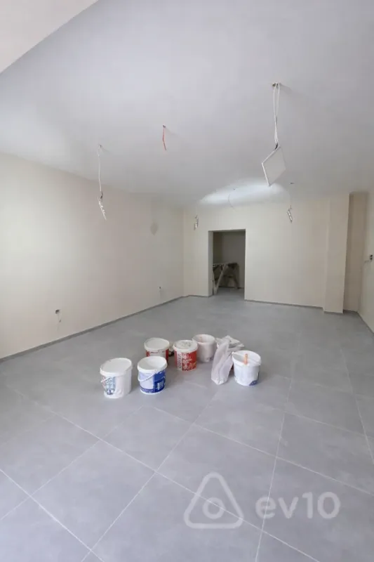 Satılır mənzil 40 m²