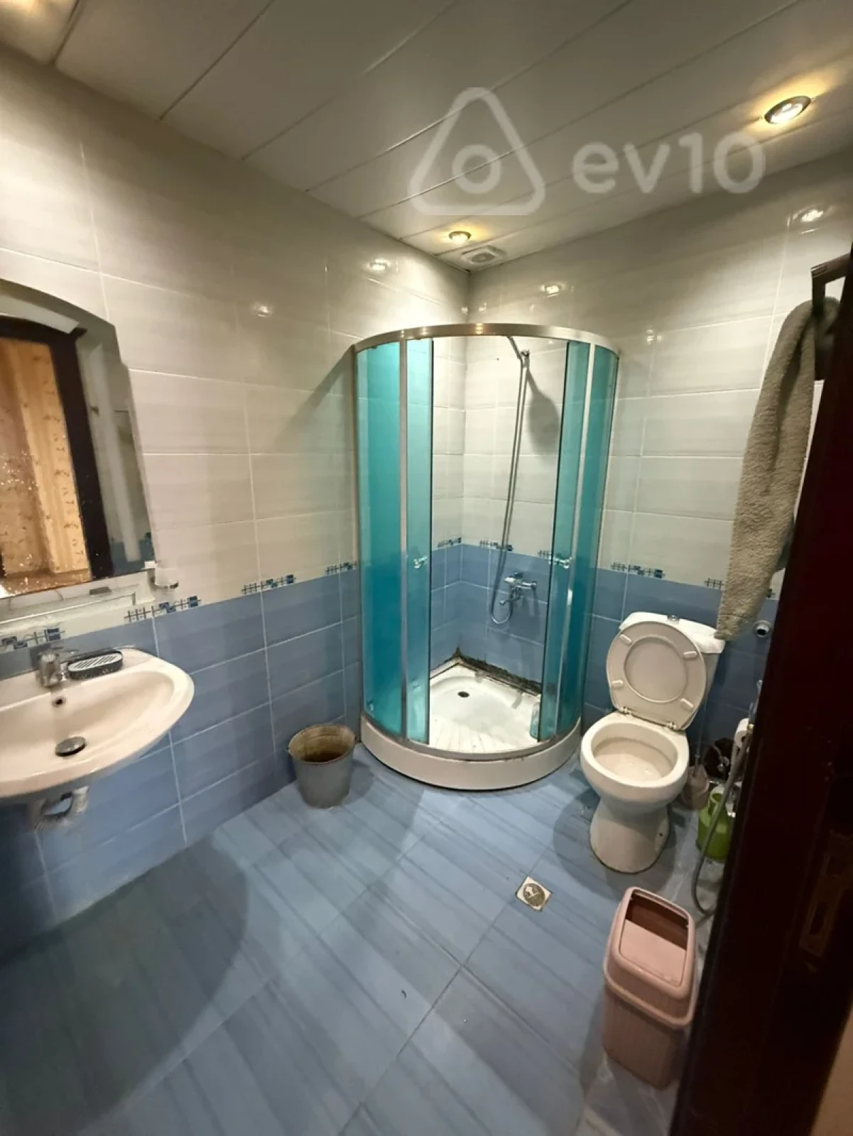 Kirayə verilir 3 otaqlı yeni tikili 100 m²