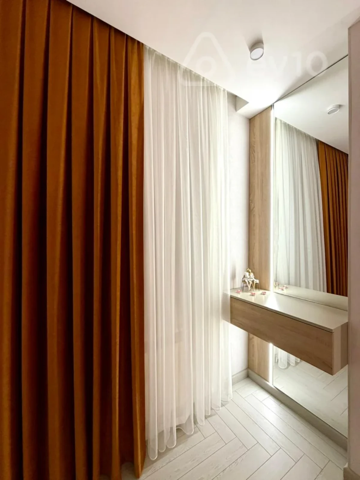 Satılır 2 otaqlı yeni tikili 76 m²