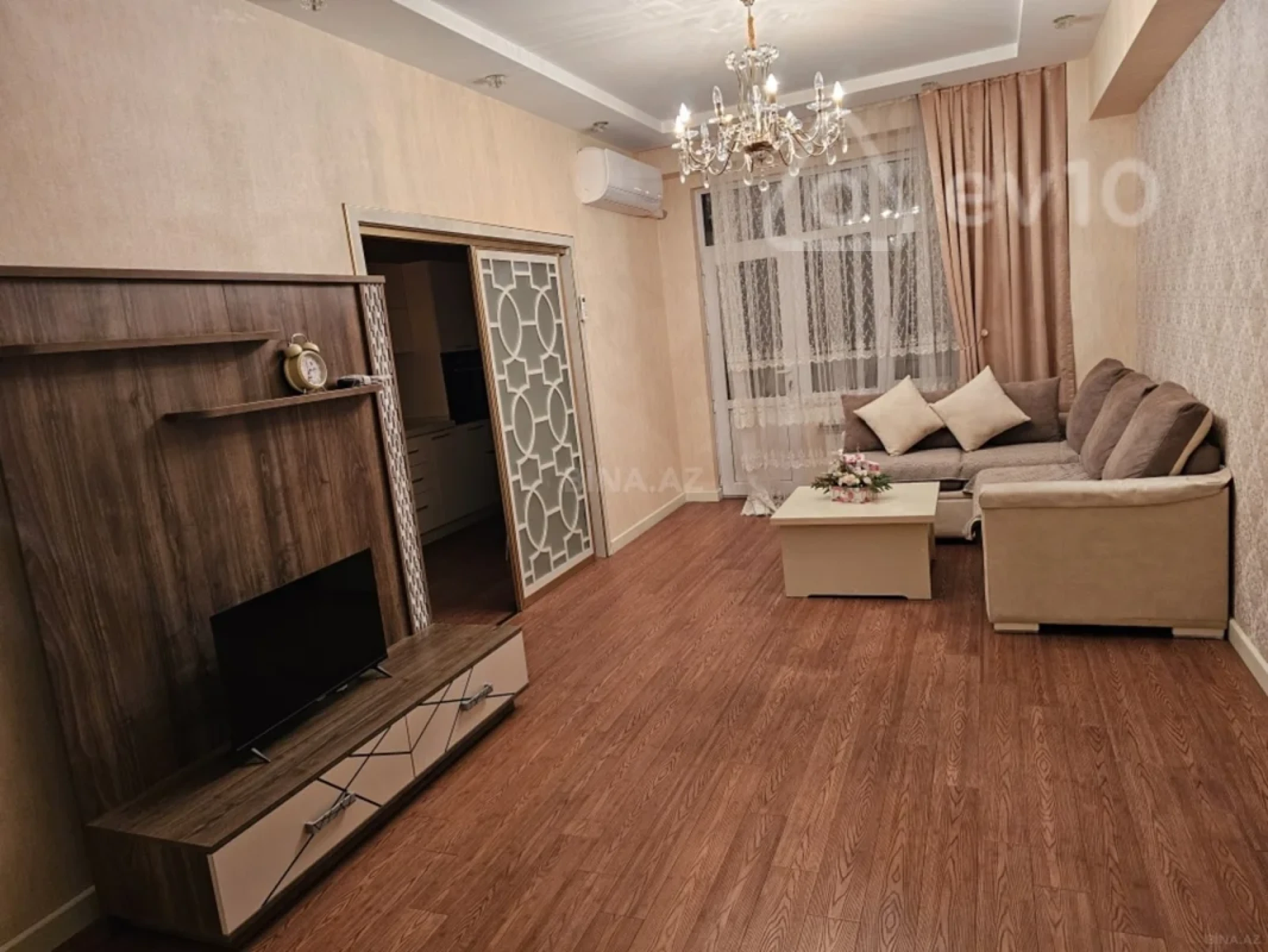 Kirayə verilir 3 otaqlı yeni tikili 110 m²