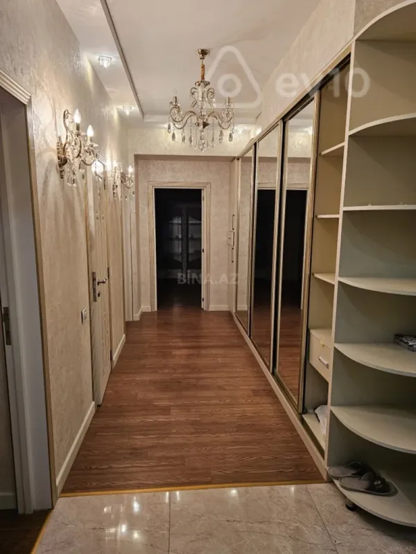 Kirayə verilir 3 otaqlı yeni tikili 110 m²