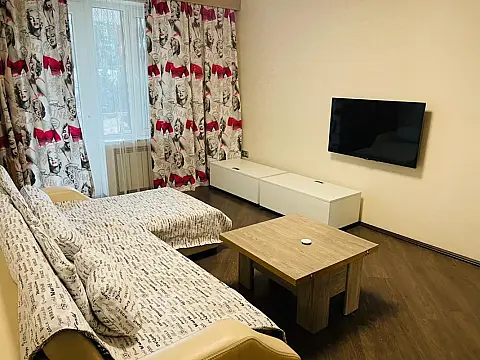 Kirayə verilir 1 otaqlı köhnə tikili 40 m² — Bakı, Yasamal 1 otaq 40.00 m²