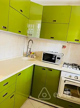 Kirayə verilir 1 otaqlı köhnə tikili 40 m²