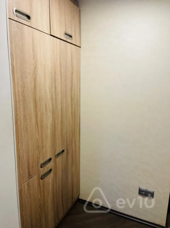 Kirayə verilir 1 otaqlı köhnə tikili 40 m²