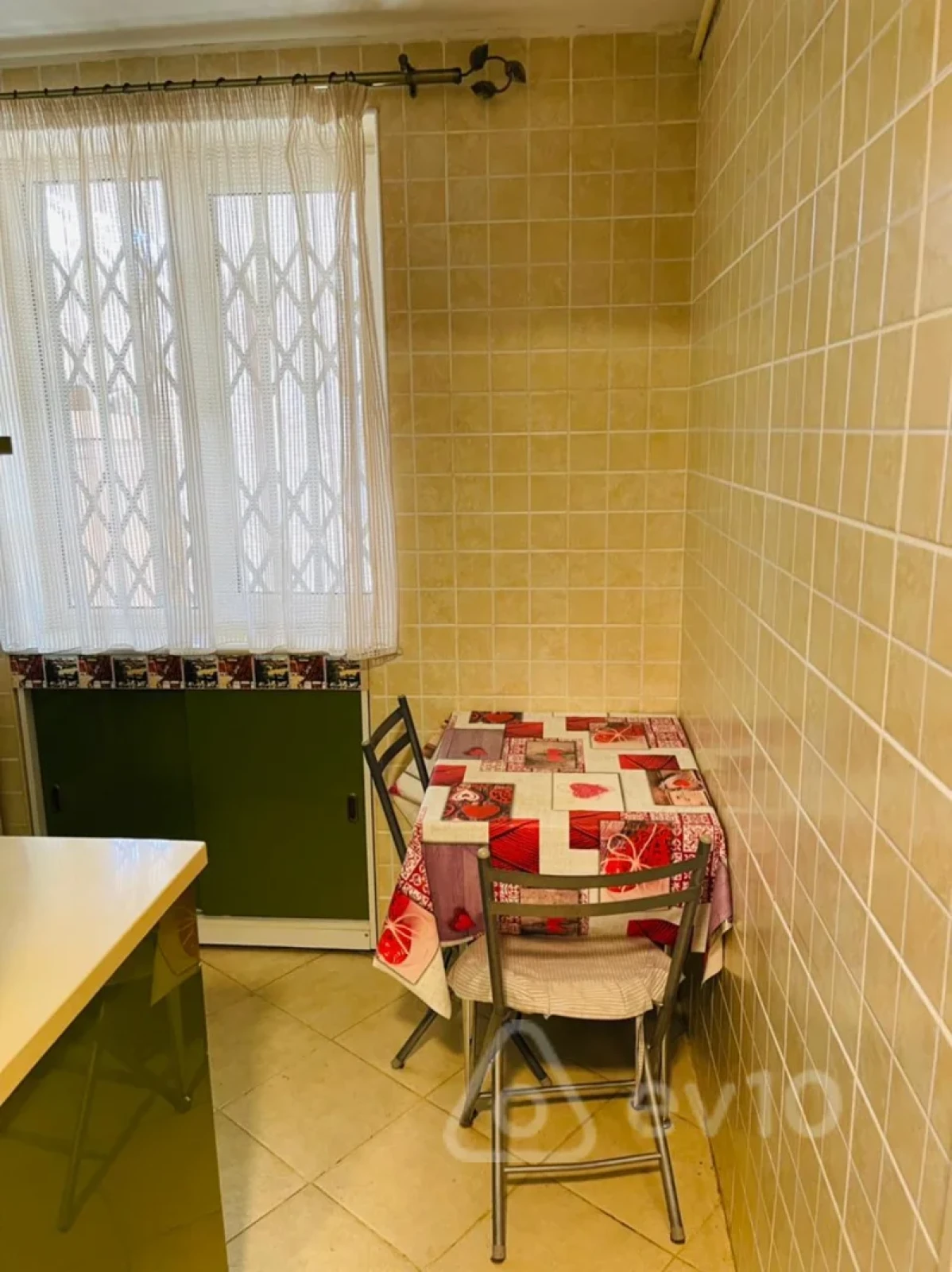 Kirayə verilir 1 otaqlı köhnə tikili 40 m²