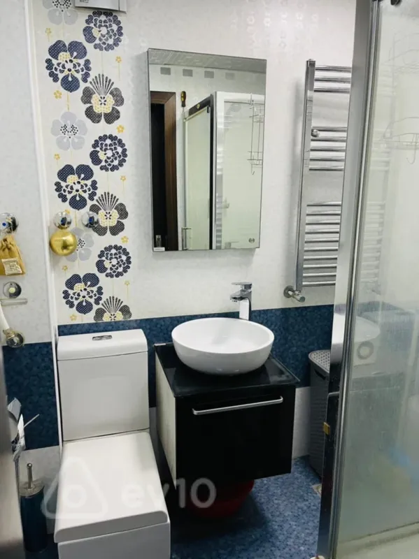 Kirayə verilir 1 otaqlı köhnə tikili 40 m²