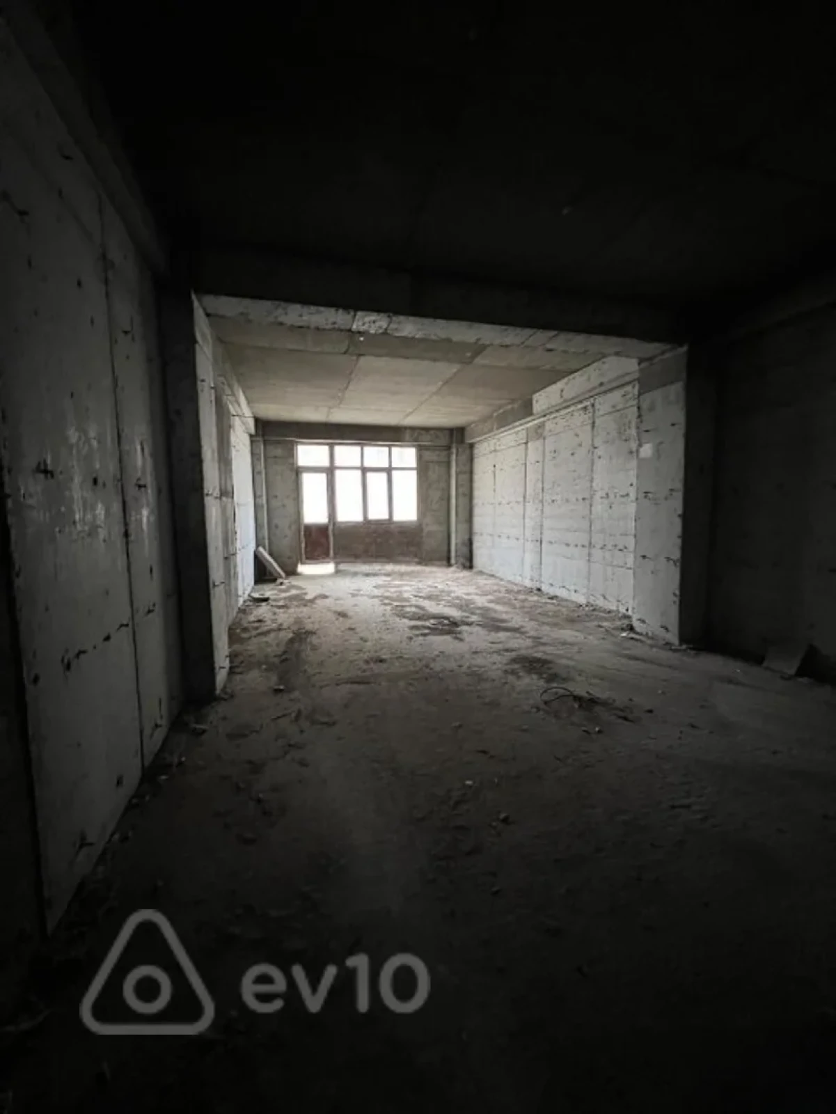 Satılır 4 otaqlı yeni tikili 174 m²