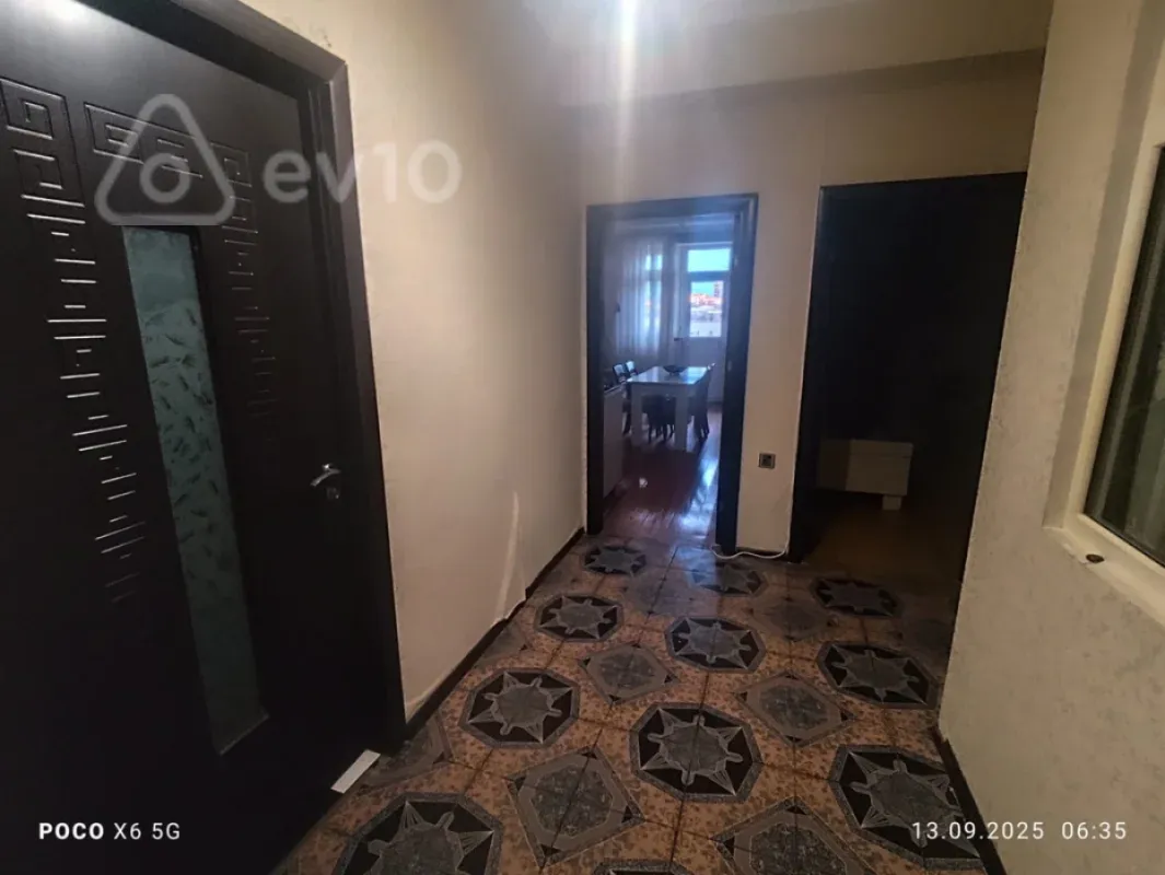 Kirayə verilir 3 otaqlı yeni tikili 70 m²