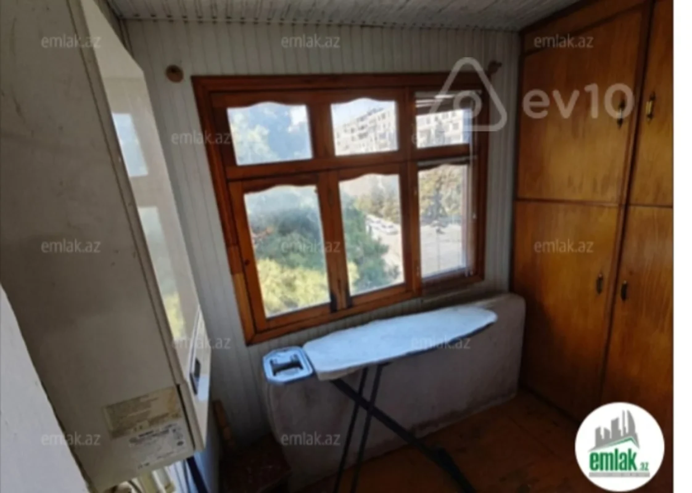 Kirayə verilir 2 otaqlı köhnə tikili 55 m²