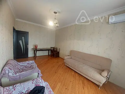 Kirayə verilir 2 otaqlı köhnə tikili 65 m² — Bakı, Xətai 2 otaq 65.00 m²