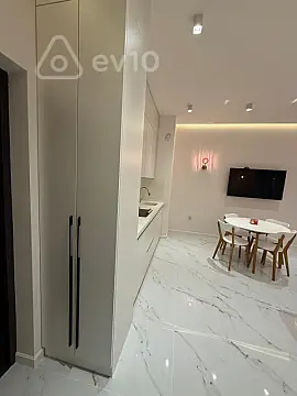 Kirayə verilir 1 otaqlı yeni tikili 40 m²