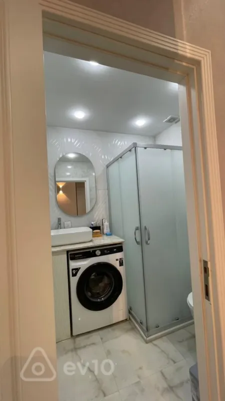 Kirayə verilir 2 otaqlı yeni tikili 55 m²