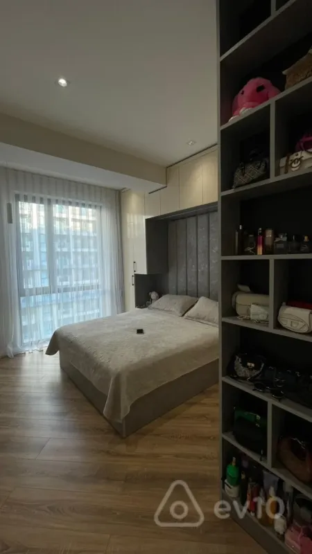 Kirayə verilir 2 otaqlı yeni tikili 55 m²