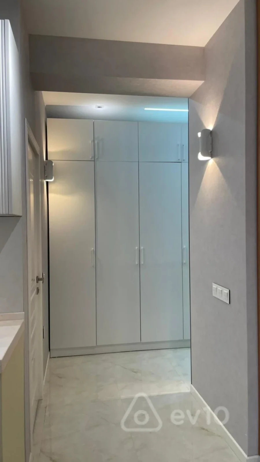 Kirayə verilir 2 otaqlı yeni tikili 55 m²