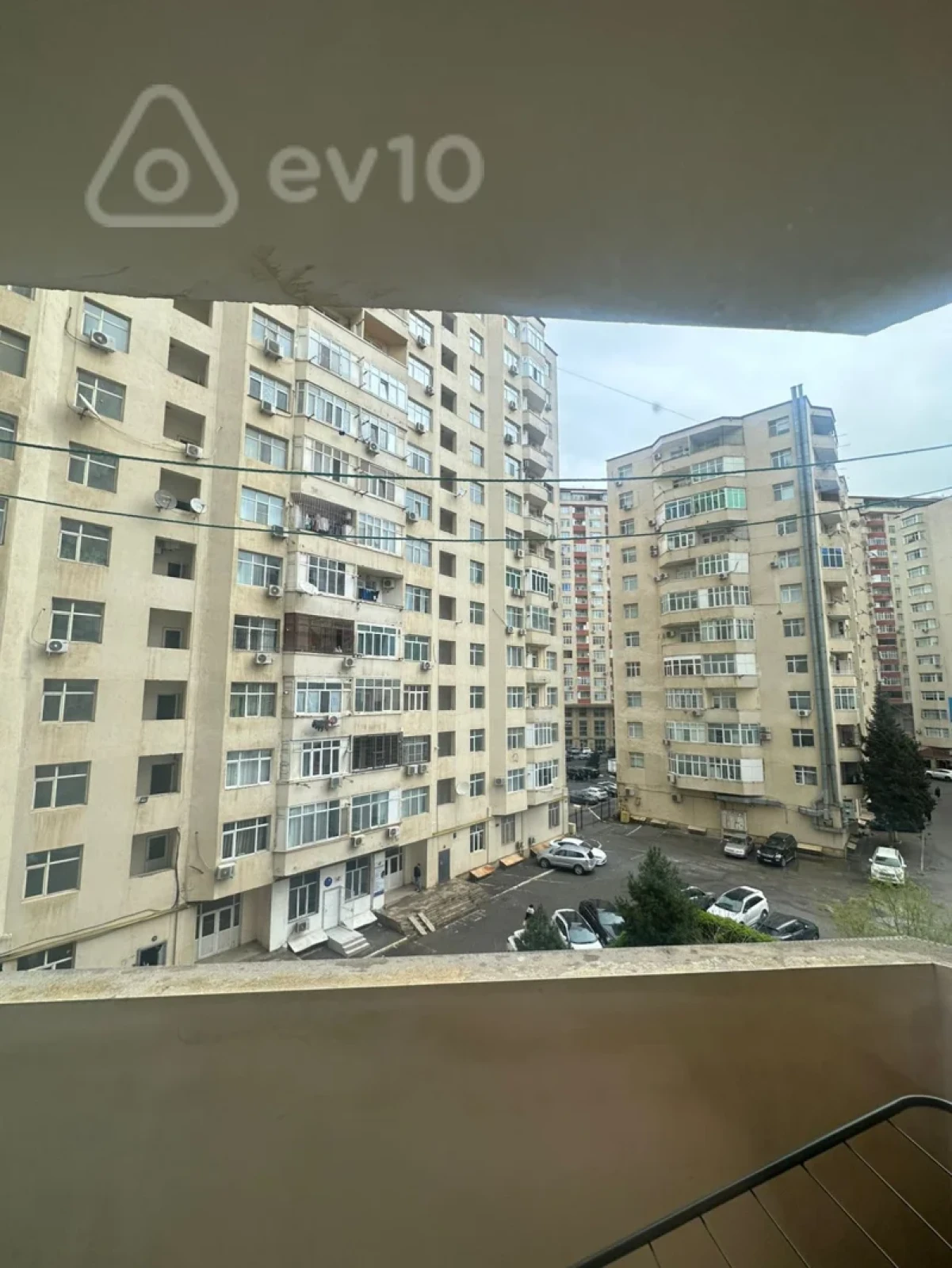 Satılır 2 otaqlı yeni tikili 70 m²