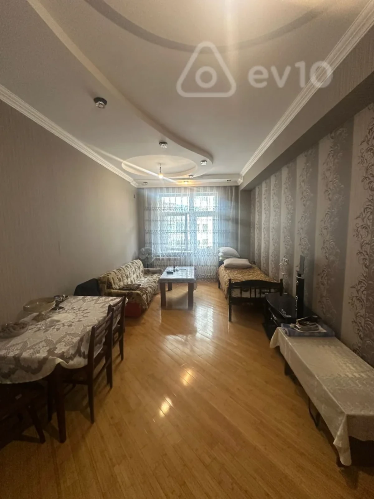 Satılır 2 otaqlı yeni tikili 70 m²