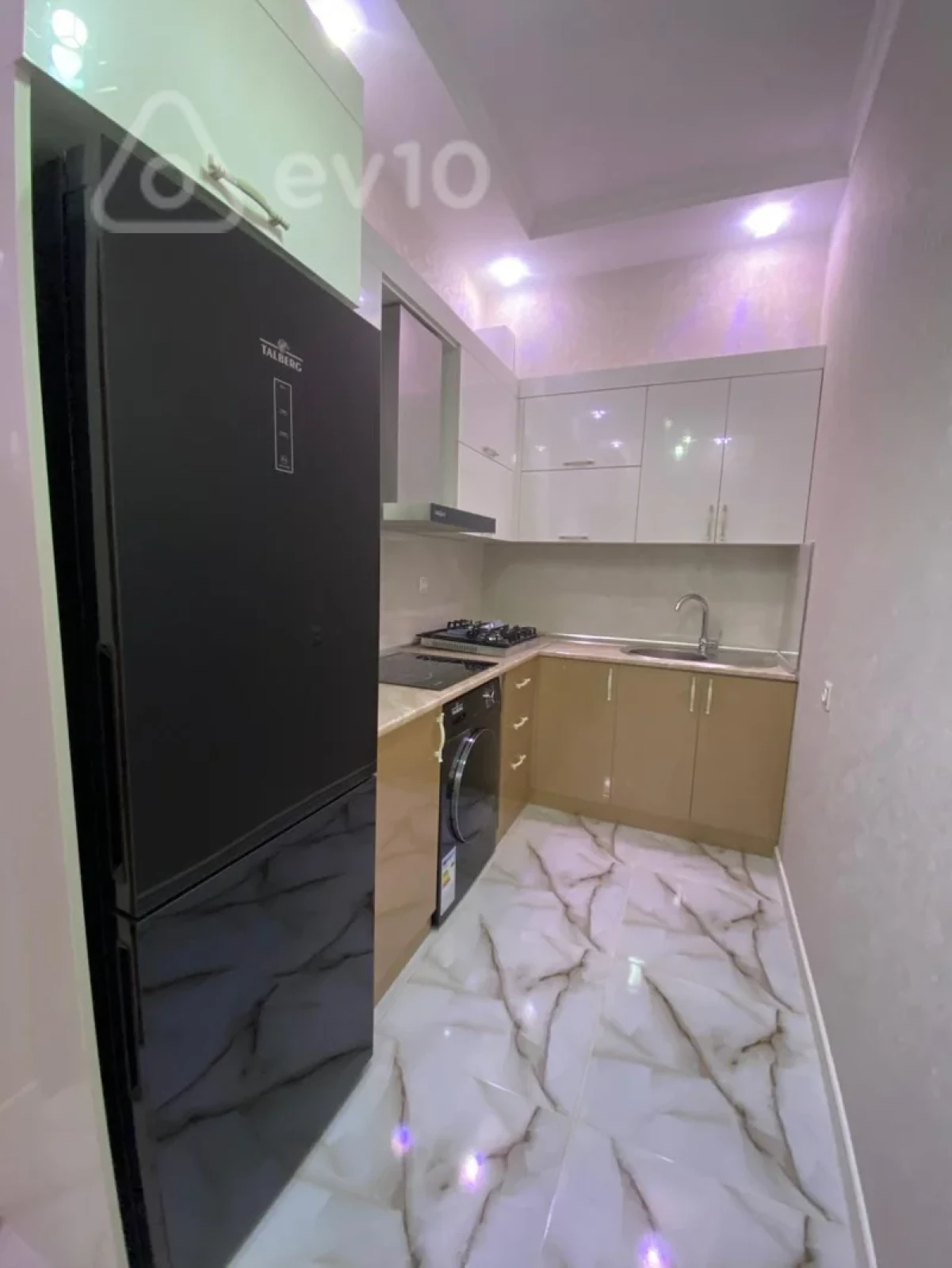 Kirayə verilir 2 otaqlı yeni tikili 60 m²