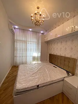 Kirayə verilir 2 otaqlı yeni tikili 60 m²