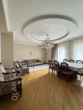 Kirayə verilir 3 otaqlı yeni tikili 150 m² — Bakı, Yasamal 3 otaq 150.00 m²