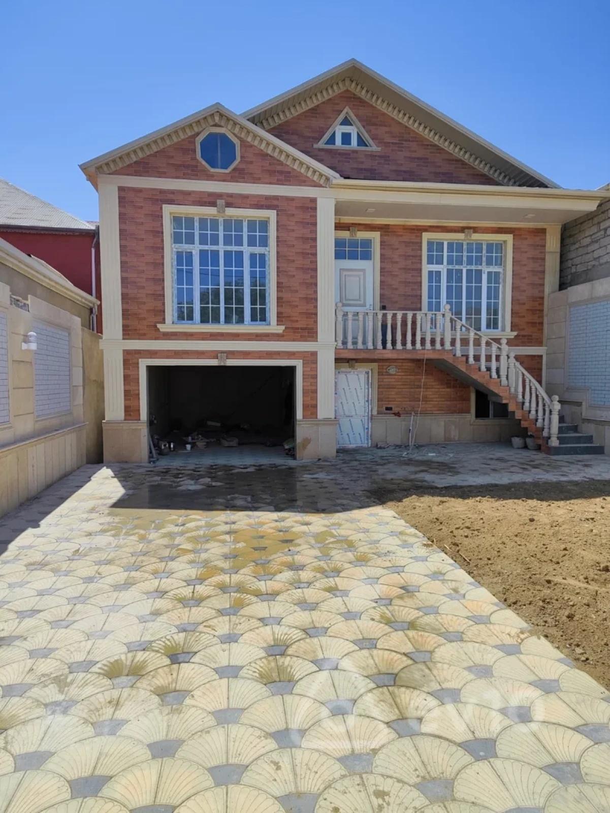 Satılır 4 otaqlı həyət evi 190 m²