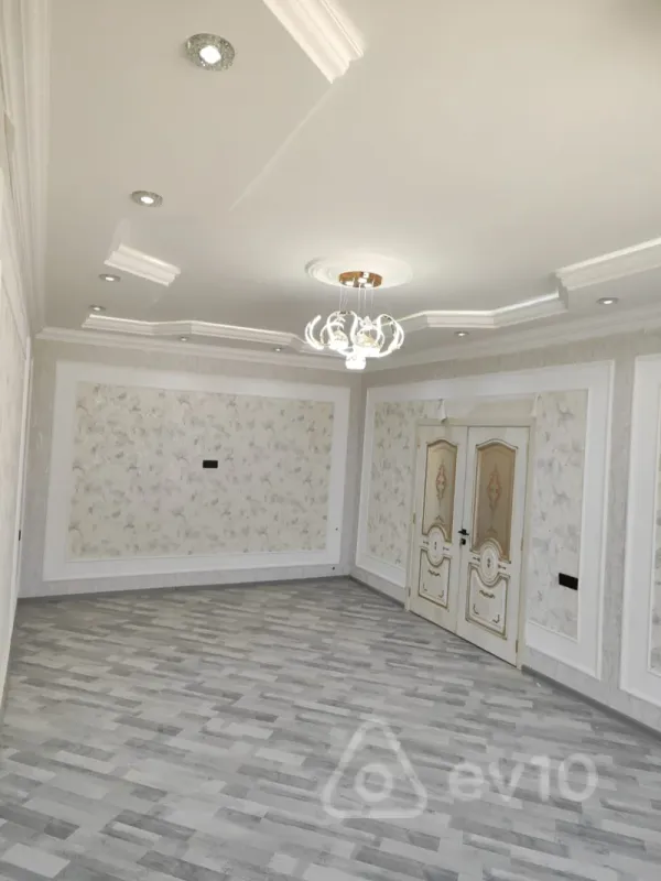 Satılır 4 otaqlı həyət evi 190 m²