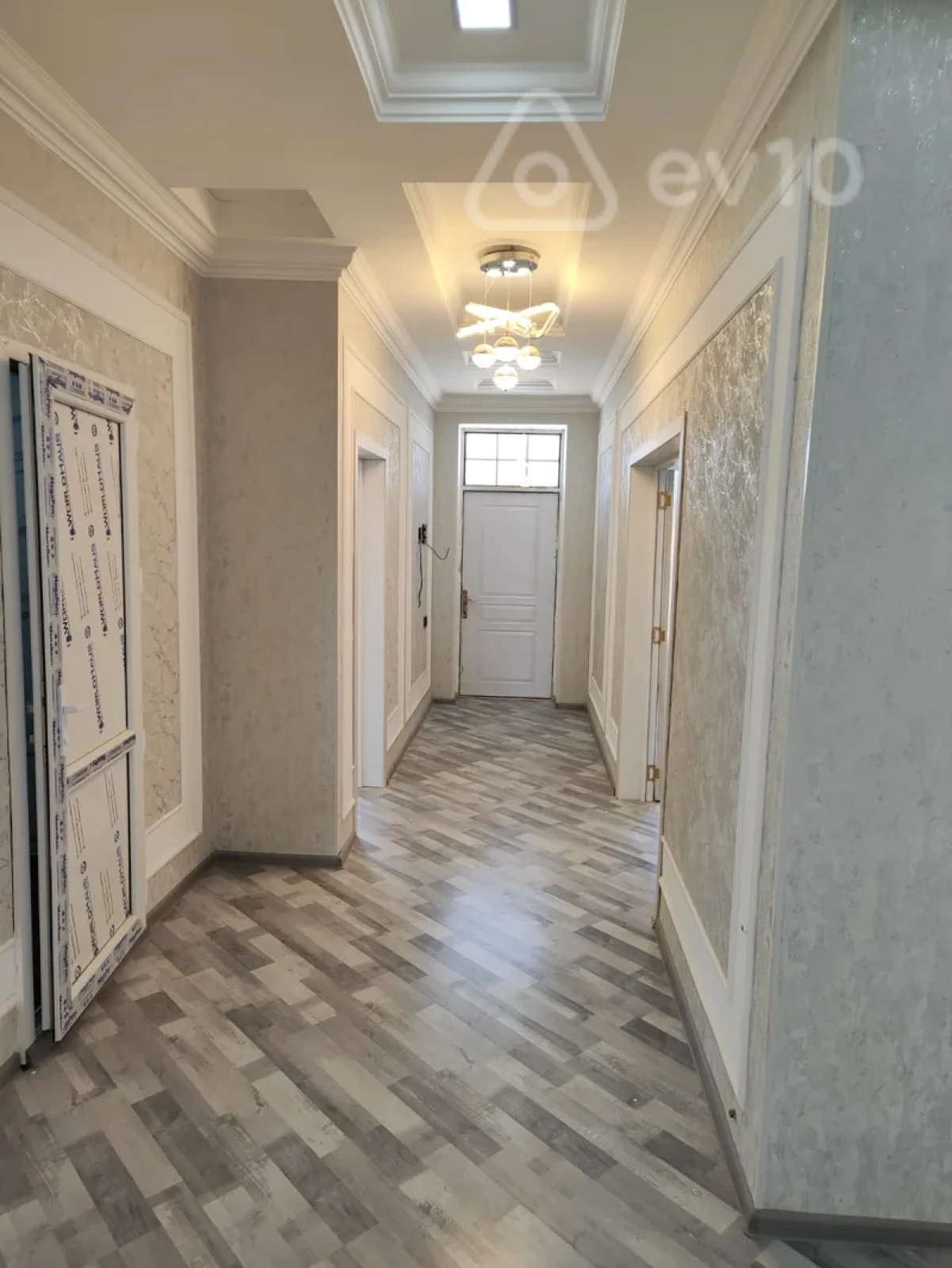 Satılır 4 otaqlı həyət evi 190 m²