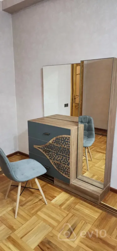 Kirayə verilir 2 otaqlı yeni tikili 95 m²