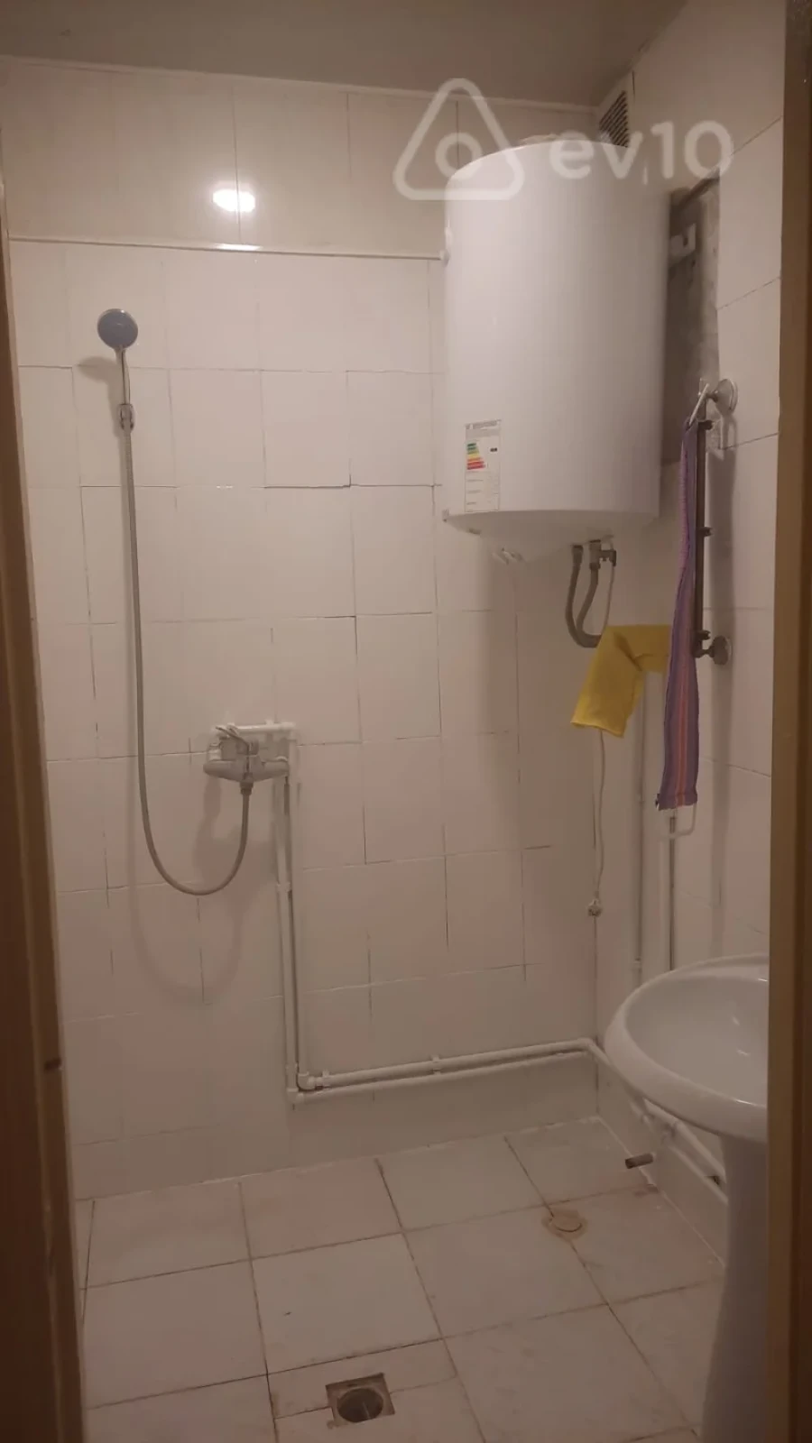 Kirayə verilir 3 otaqlı yeni tikili 70 m²