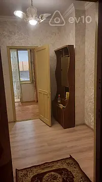 Kirayə verilir 3 otaqlı yeni tikili 70 m²