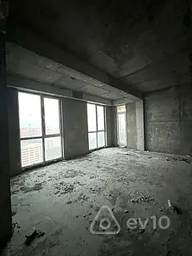 Satılır 4 otaqlı yeni tikili 190 m²