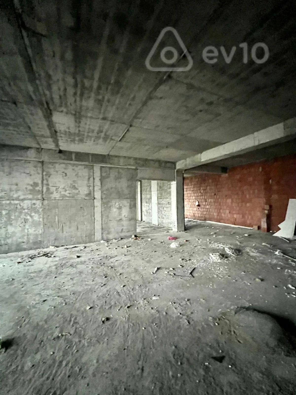 Satılır 4 otaqlı yeni tikili 190 m²