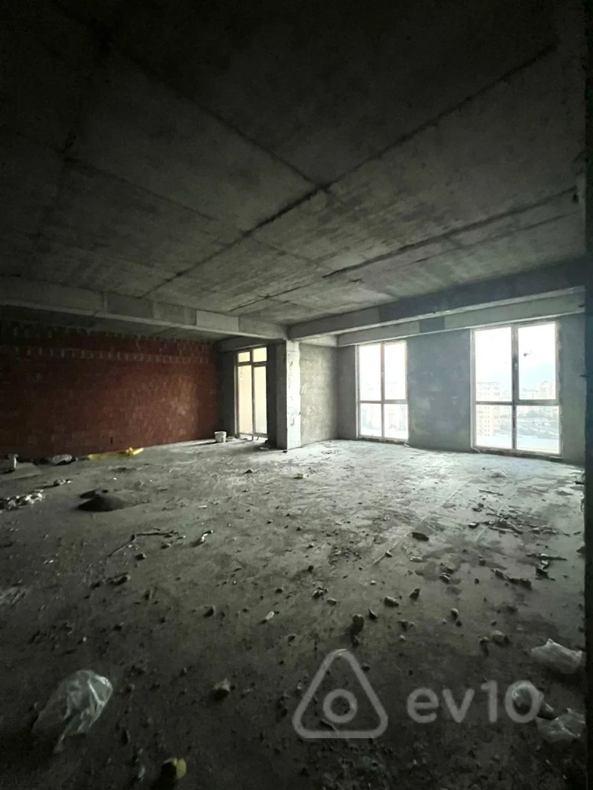 Satılır 4 otaqlı yeni tikili 190 m²