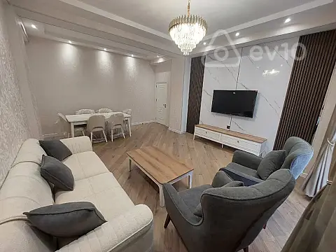 Kirayə verilir 3 otaqlı yeni tikili 136 m² — Bakı, Nərimanov 3 otaq 136.00 m²