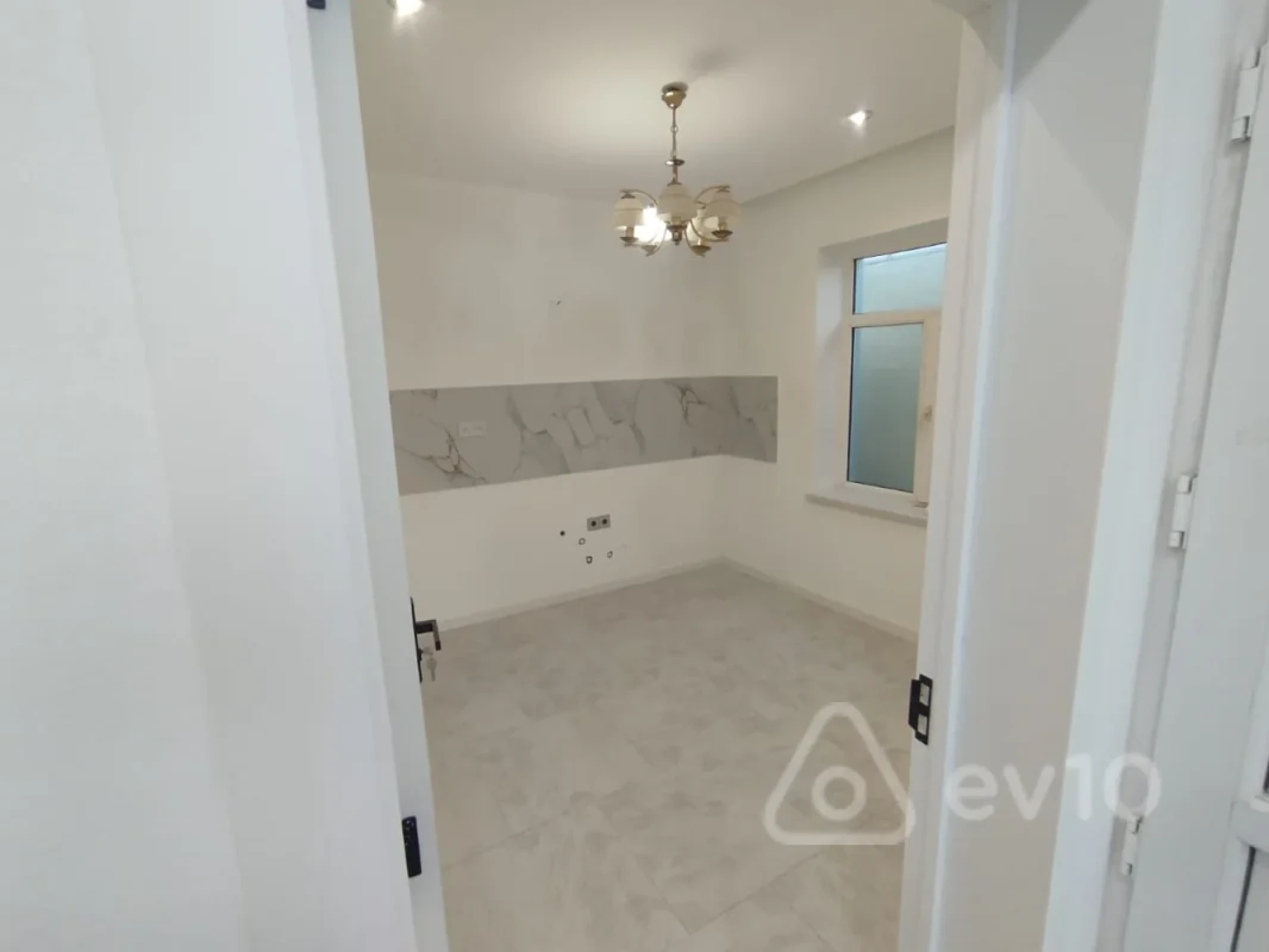Satılır 3 otaqlı həyət evi 90 m²