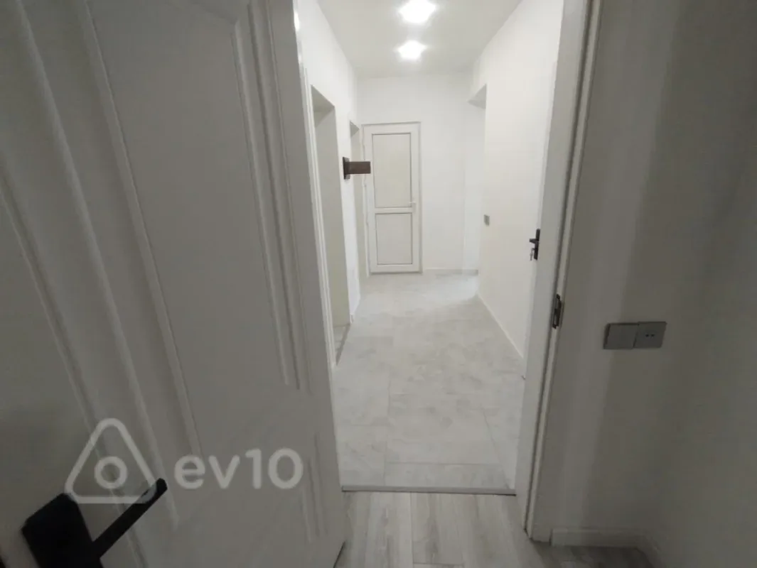 Satılır 3 otaqlı həyət evi 90 m²