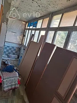 Kirayə verilir 3 otaqlı köhnə tikili 80 m²