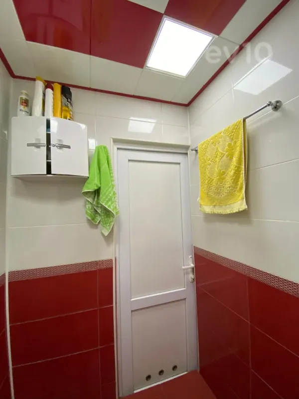 Satılır 3 otaqlı köhnə tikili 50 m²